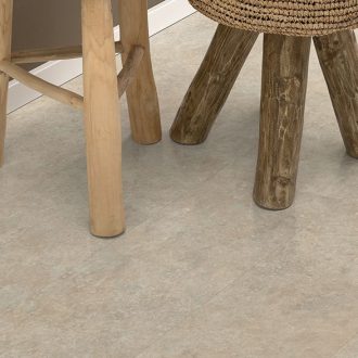 Kompozitná podlaha Egger Pro Design Large Keramika Tessina krémová EPD044