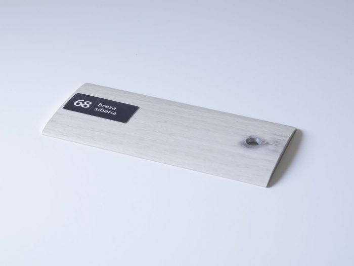 Prechodový profil samolepiaci 32x5mm, dekoratívna fólia v imitácii dreva breza siberia