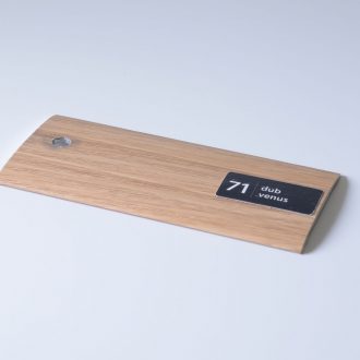 Prechodový profil samolepiaci 32x5mm, dekoratívna fólia v imitácii dreva dub venus