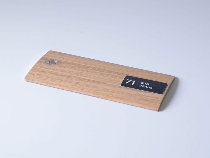 Prechodový profil samolepiaci 32x5mm, dekoratívna fólia v imitácii dreva dub venus