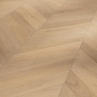 Engineered Wood Flooring Trendtime 10 Dub, white matt lacquer Chevron M4V, 1748487