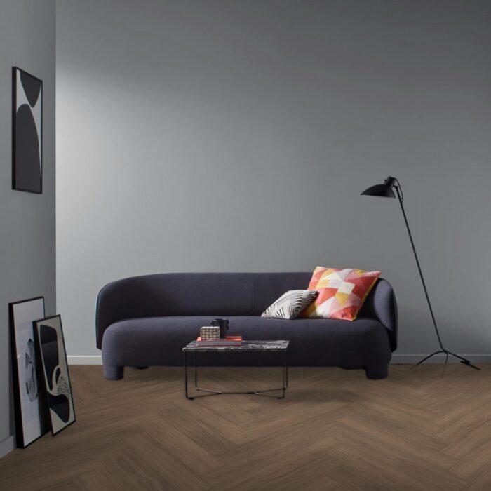 Parador Modular ONE Herringbone Dub Artemis kávovo hnedý EIR elegantná štruktúra V-drážka 1748738 - Image 3