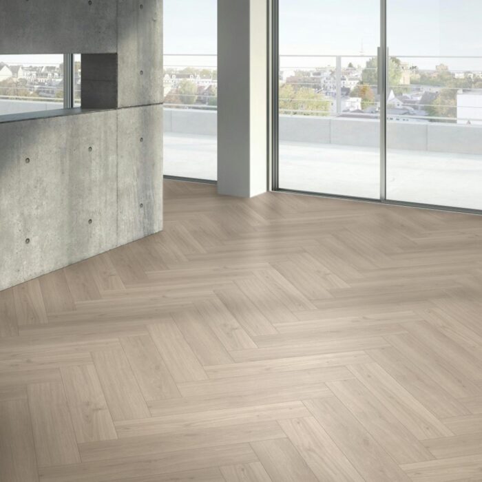 Parador SPC Trendtime 3 Herringbone Dub Regent sivý elegantná štruktúra M4V 1748858 - Image 3
