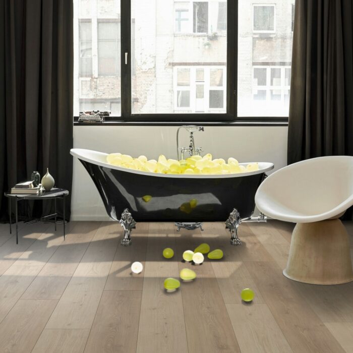 Design flooring Vinyl Trendtime 6 Dub Natural Mix šedý kartáčovaná štruktúra široká lamela V-drážka 1744640 - Image 10