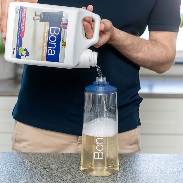 Bona Premium Čistič na olejované drevené podlahy 850 ml - Image 3