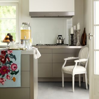 5 edf810 v4+1 chromix strieborný