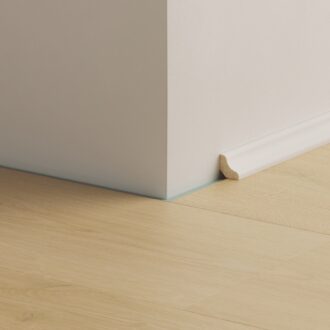 Quick-step soklová lišta  pretierateľná scotia 17x17mm  2